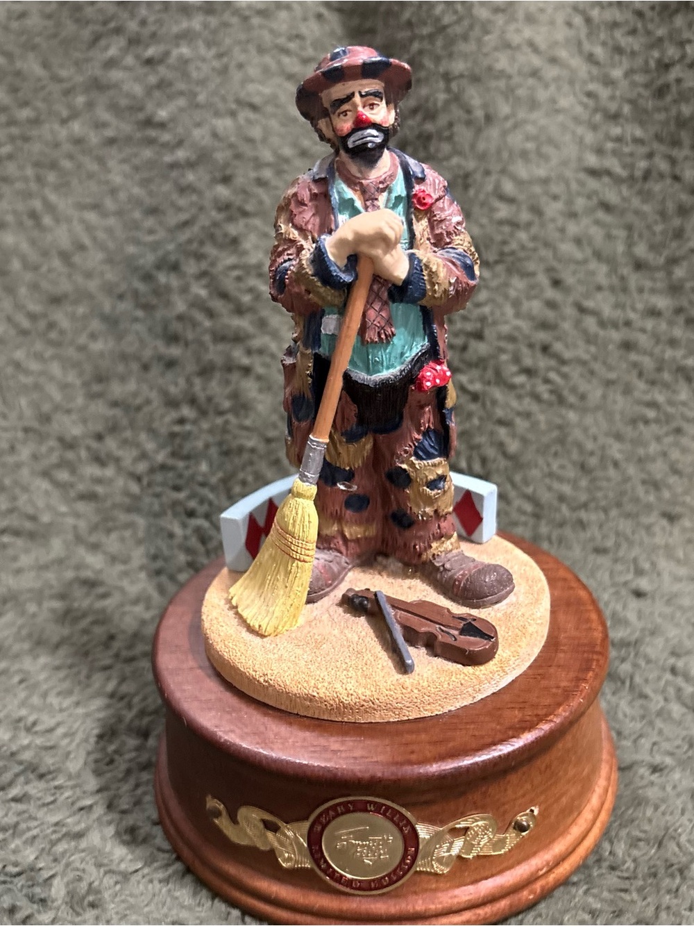 Vintage 1991 Emmett Kelly Jr In The Spotlight Stanton Arts Clown Music Box